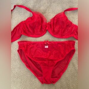 Vintage Felina Amber Red Lace Bra & Panty, 40C, XL